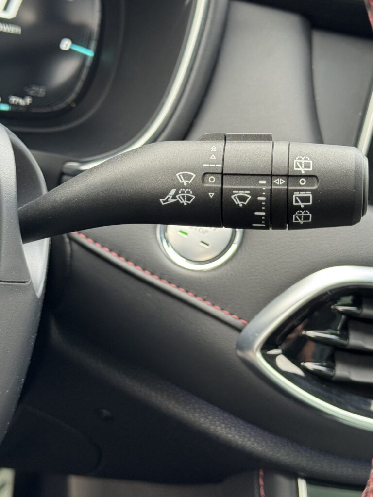 MG EHS Luxury SUV Automatik