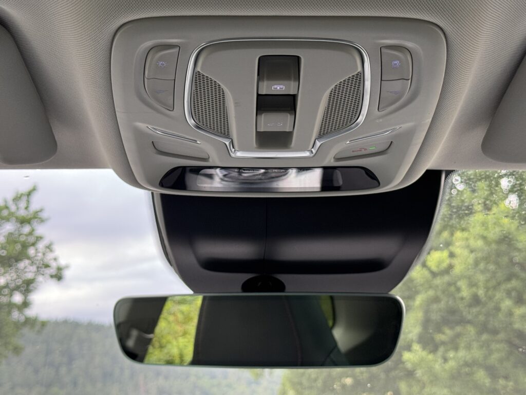 MG EHS Luxury SUV Automatik